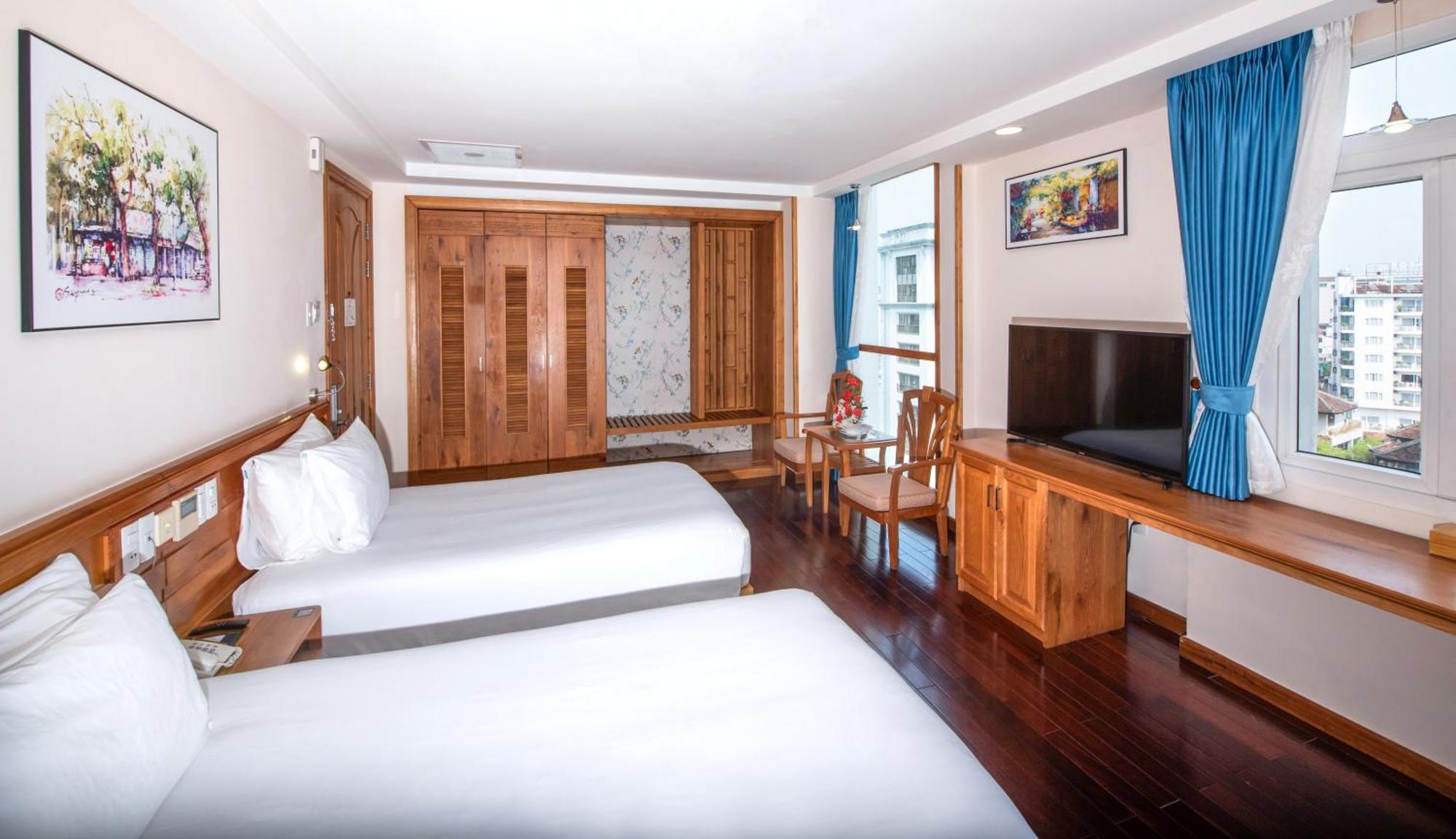 Romance Hotel Hue Exterior photo